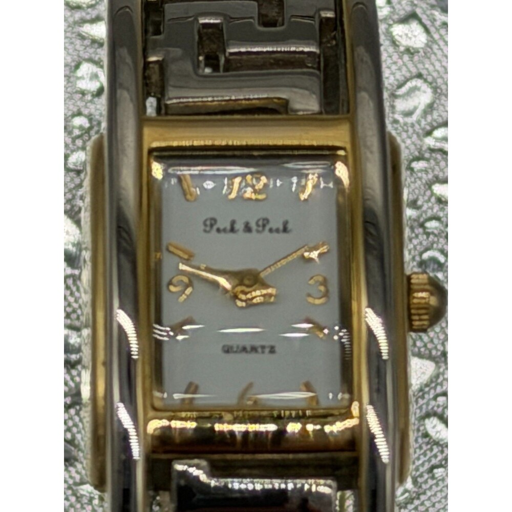 Peck & Peck Women's Cuff Bangle Watch PCP419 Greek Key Two-Tone Quartz Battery - Picture 4 of 7